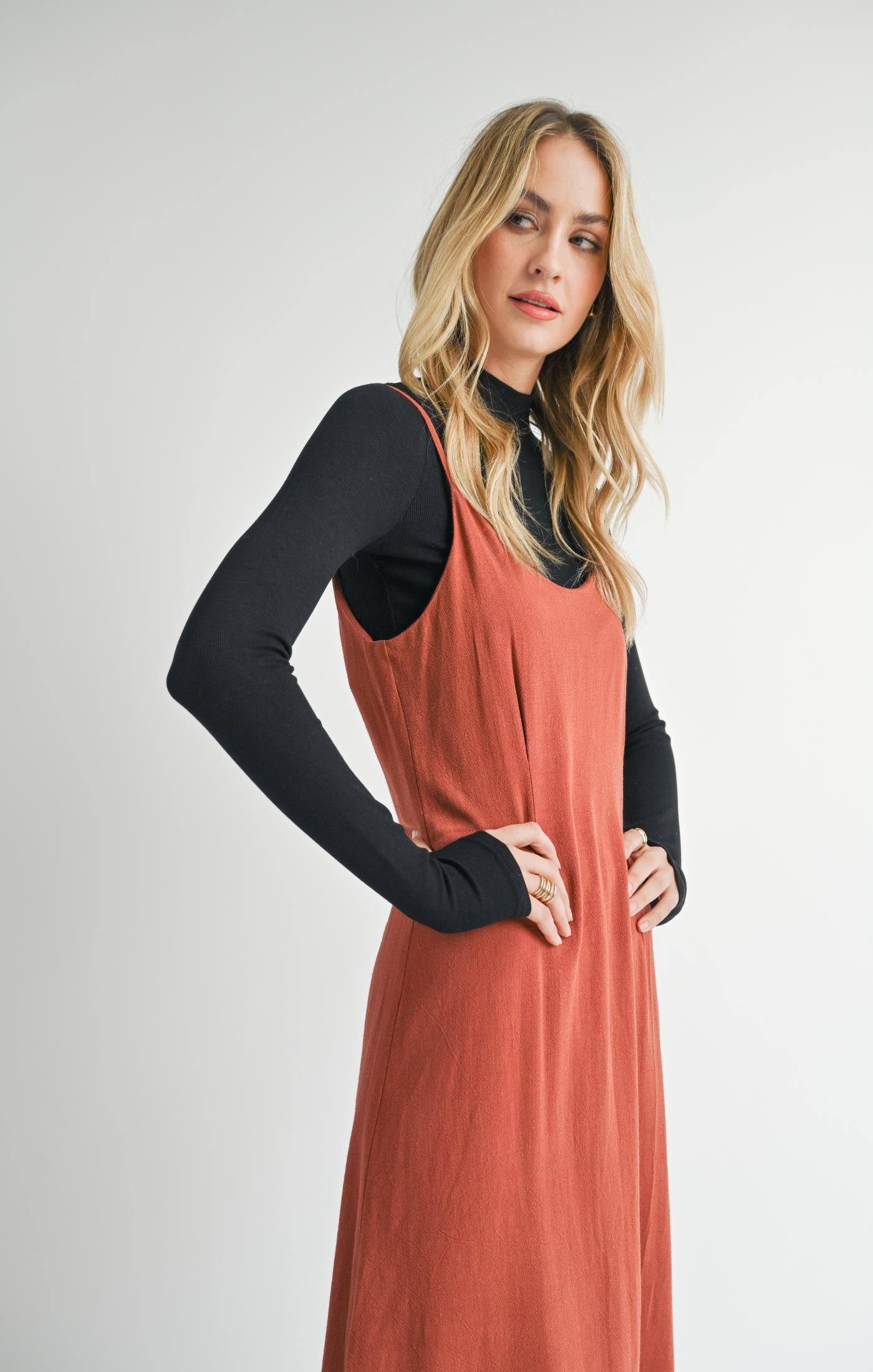 Sugar Loaf Midi Dress - Straight & Arrow Boutique