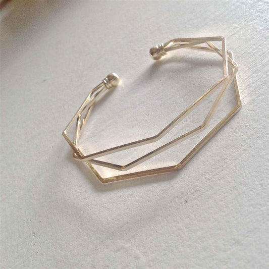 Hawking Geometric Design Bangle Bracelet