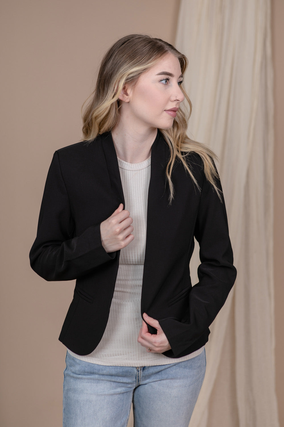 Adira Blazer