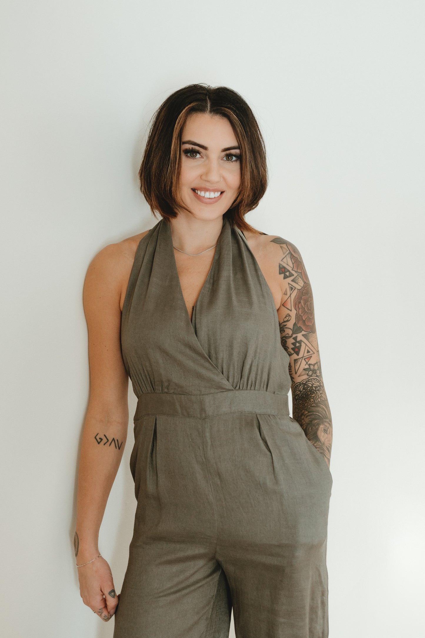 Plunging Linen Jumpsuit - Straight & Arrow Boutique