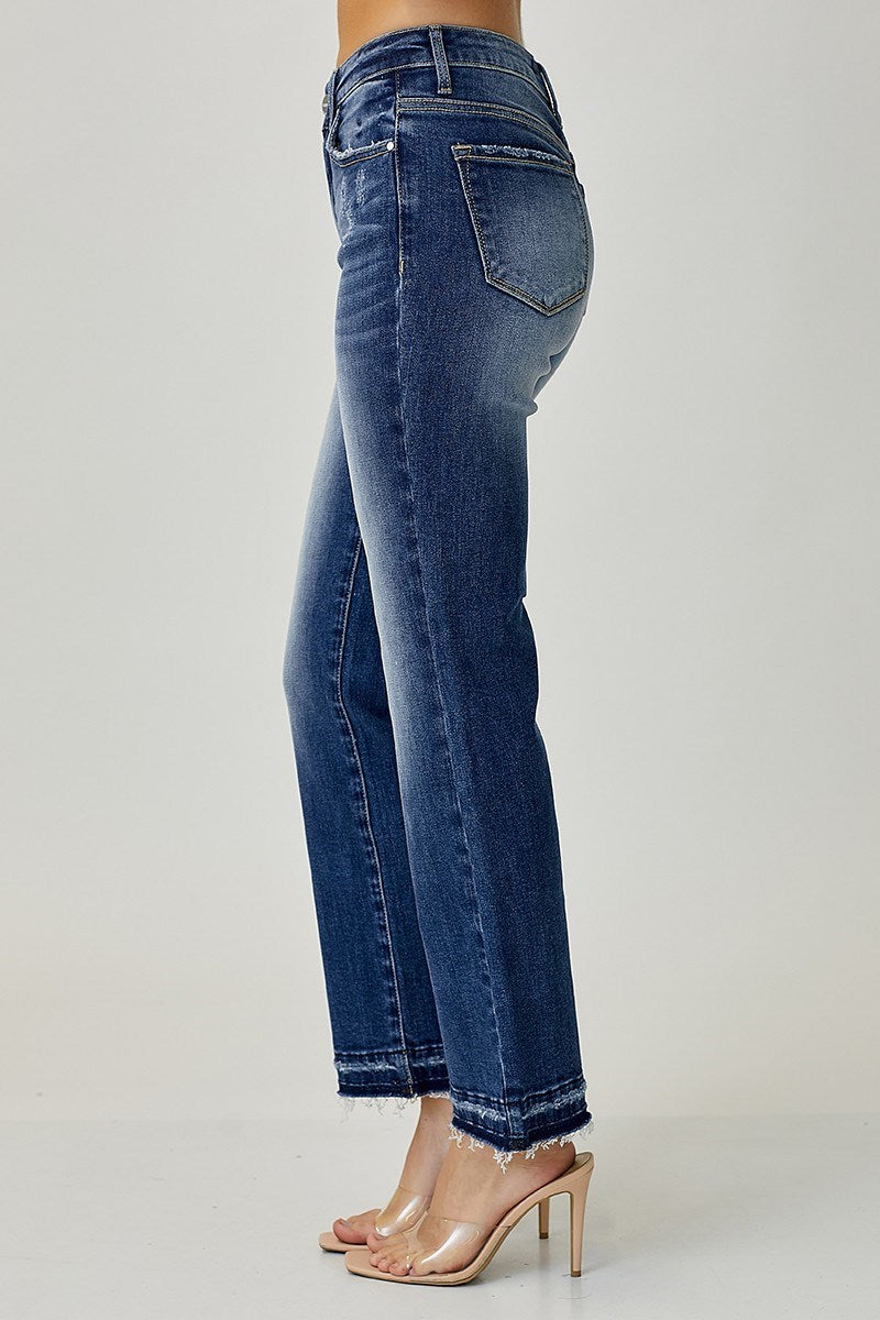 Zarina Slim Straight Jean