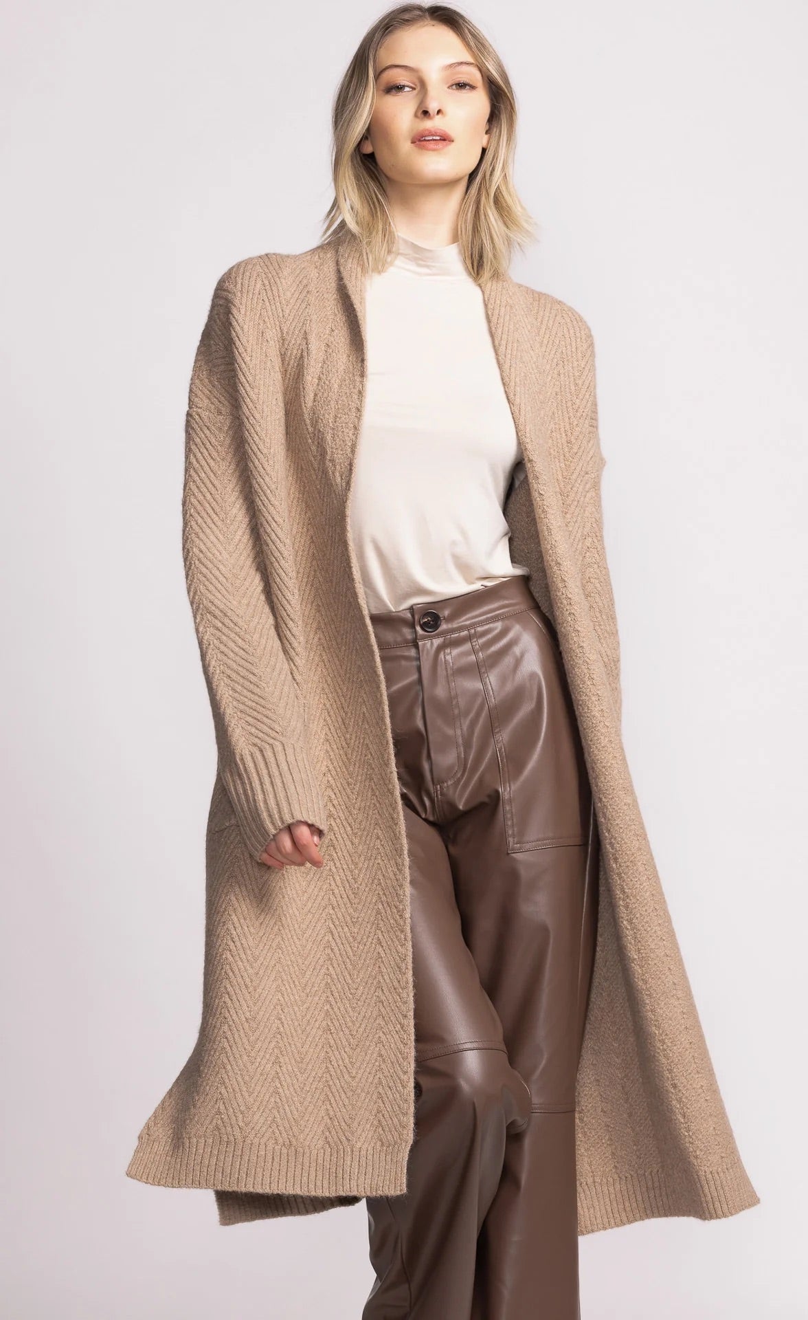Scarlett Cardi - Straight & Arrow Boutique