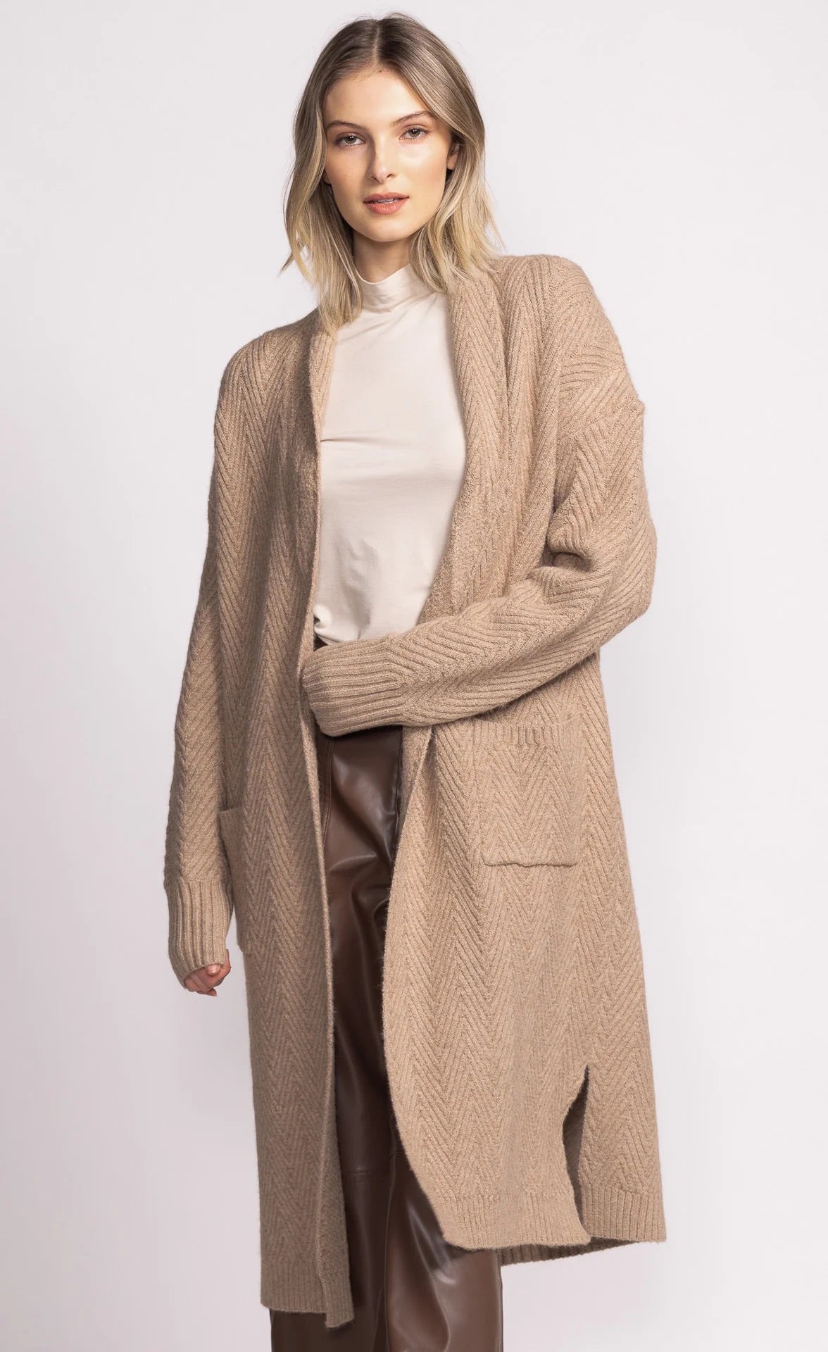 Scarlett Cardi - Straight & Arrow Boutique