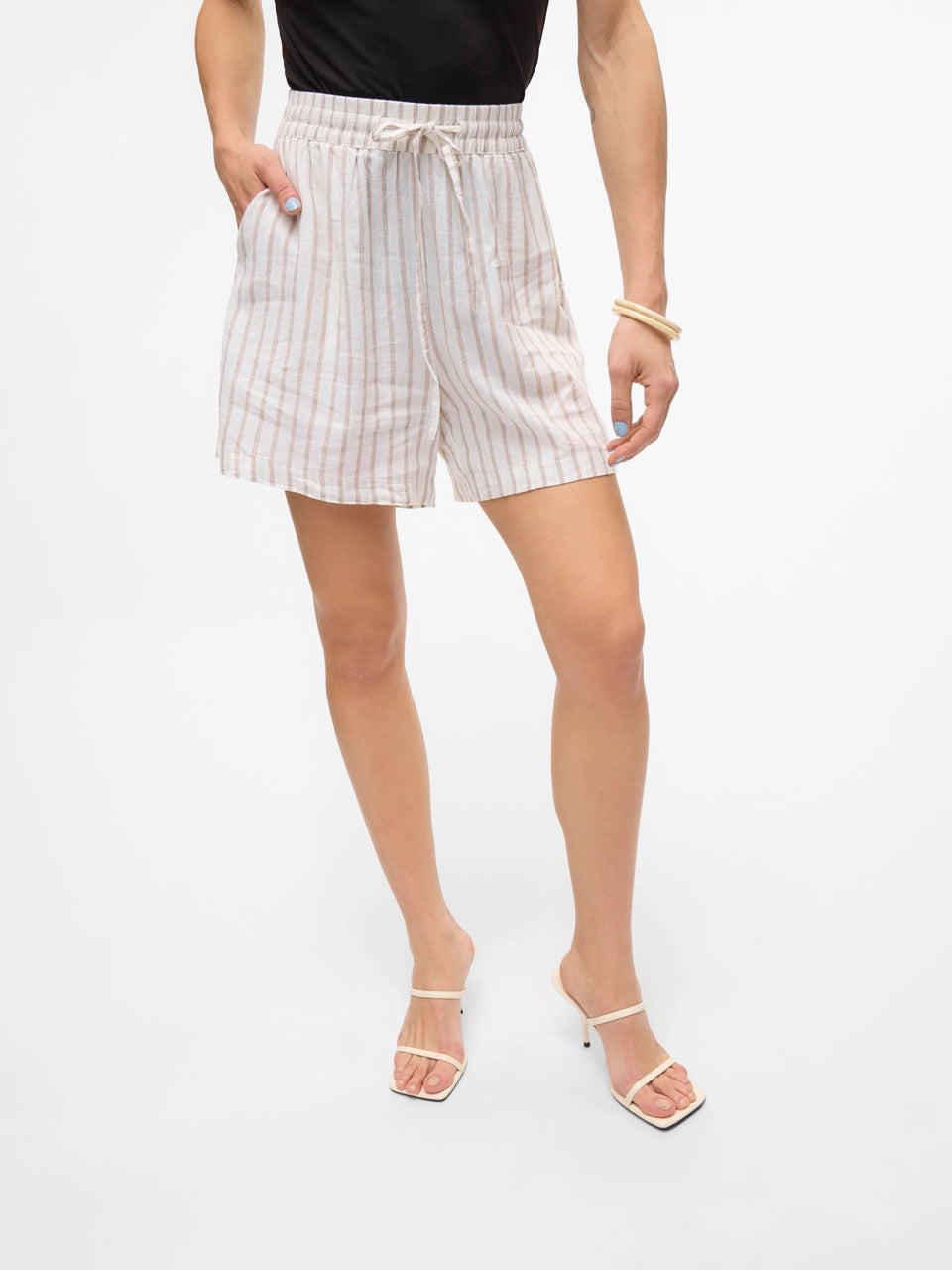 VMLinn Linen Shorts - Straight & Arrow Boutique