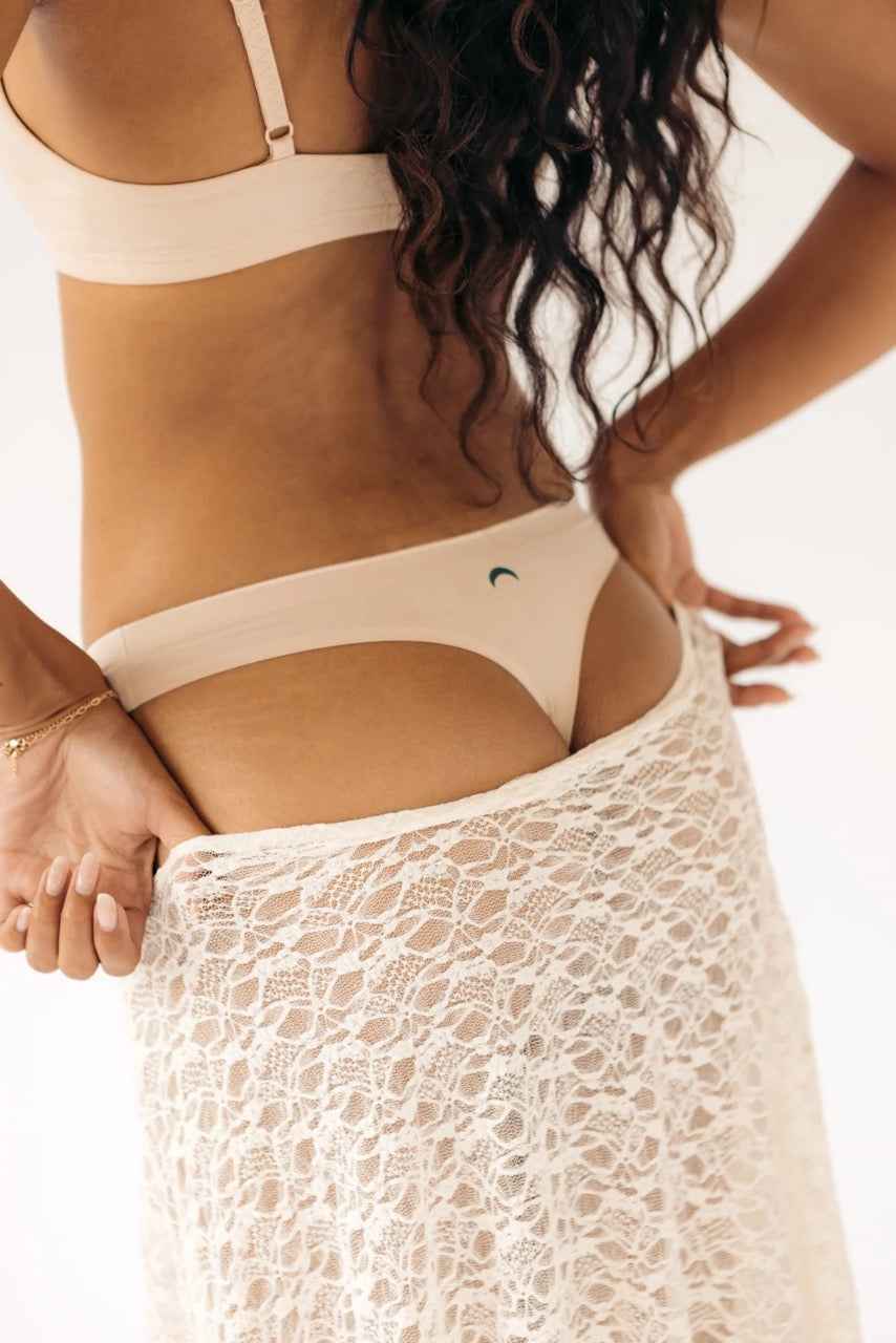 Seamless High Rise Thong Undies by Huha