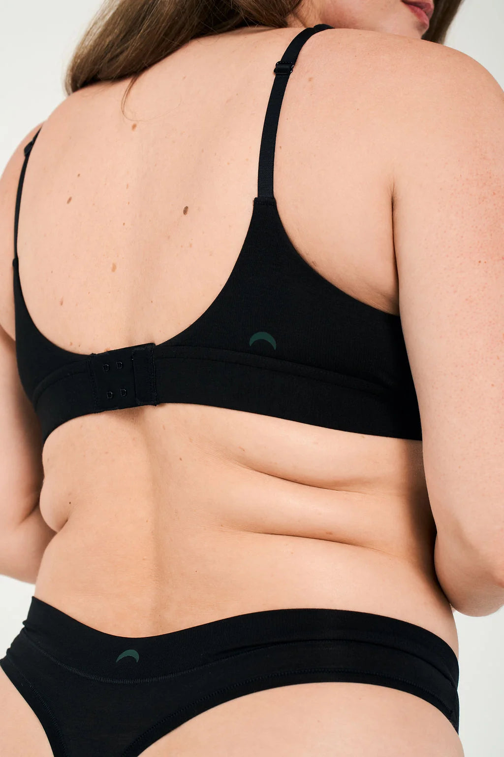 Crossover Bra Mineral Undies by Huha