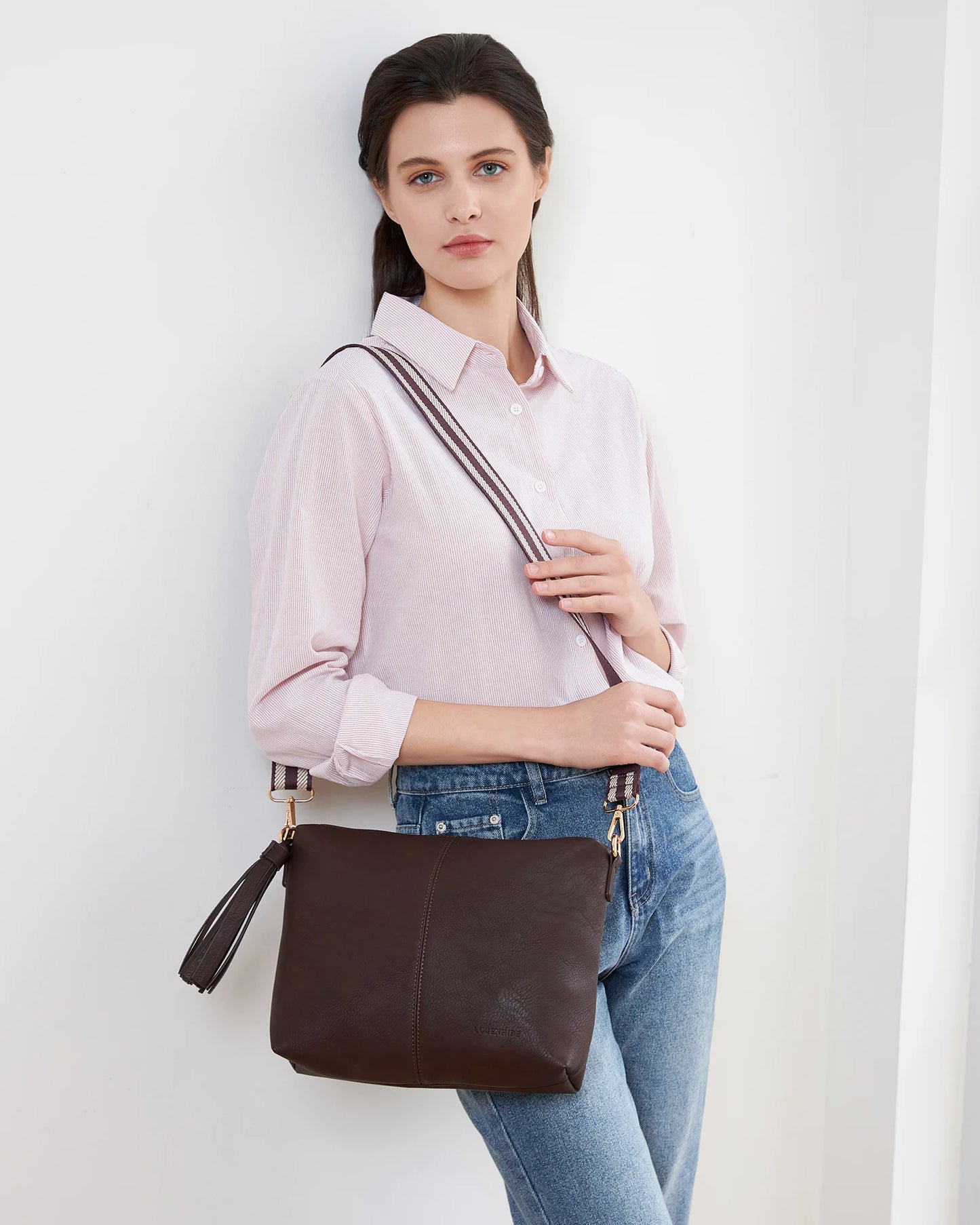 Daisy Stripe Crossbody Bag