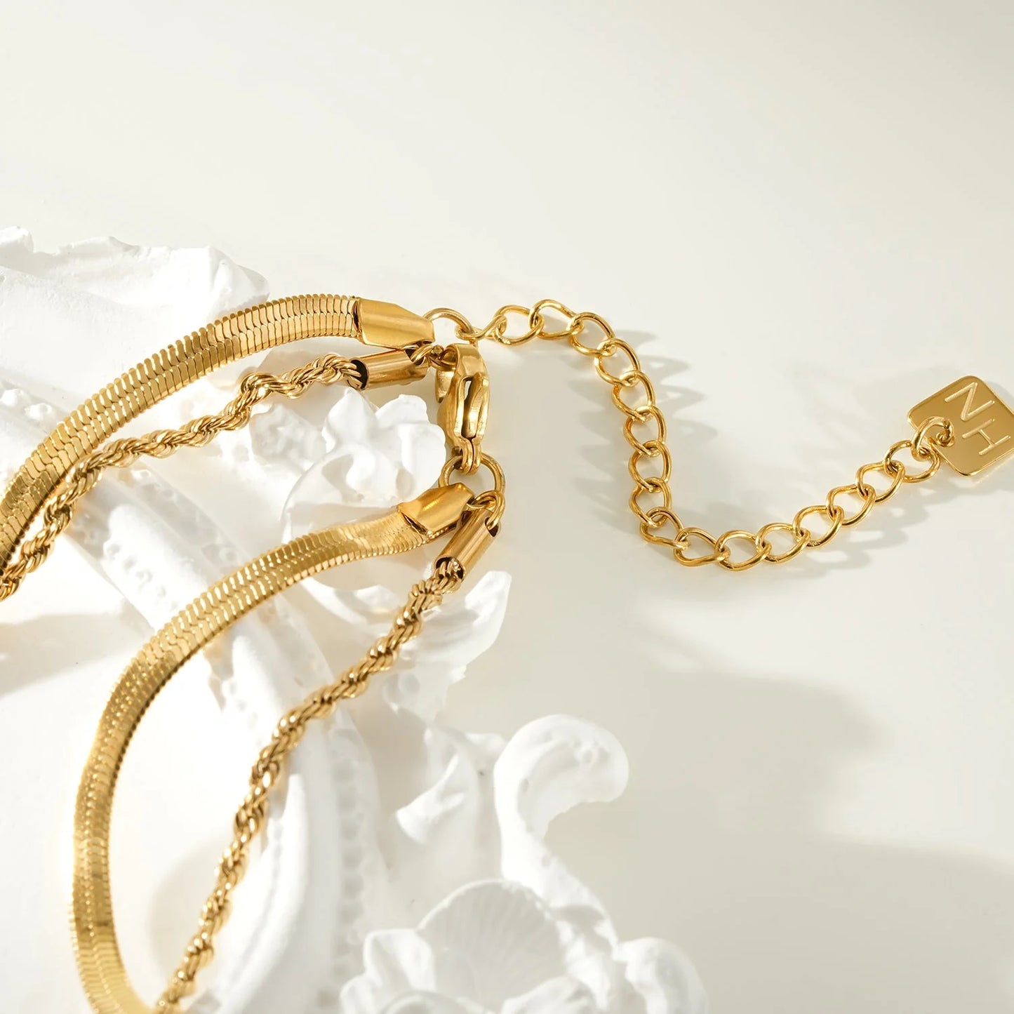 FAWZIA 2-Layered Flat Snake Chain & Rope Chain Necklace