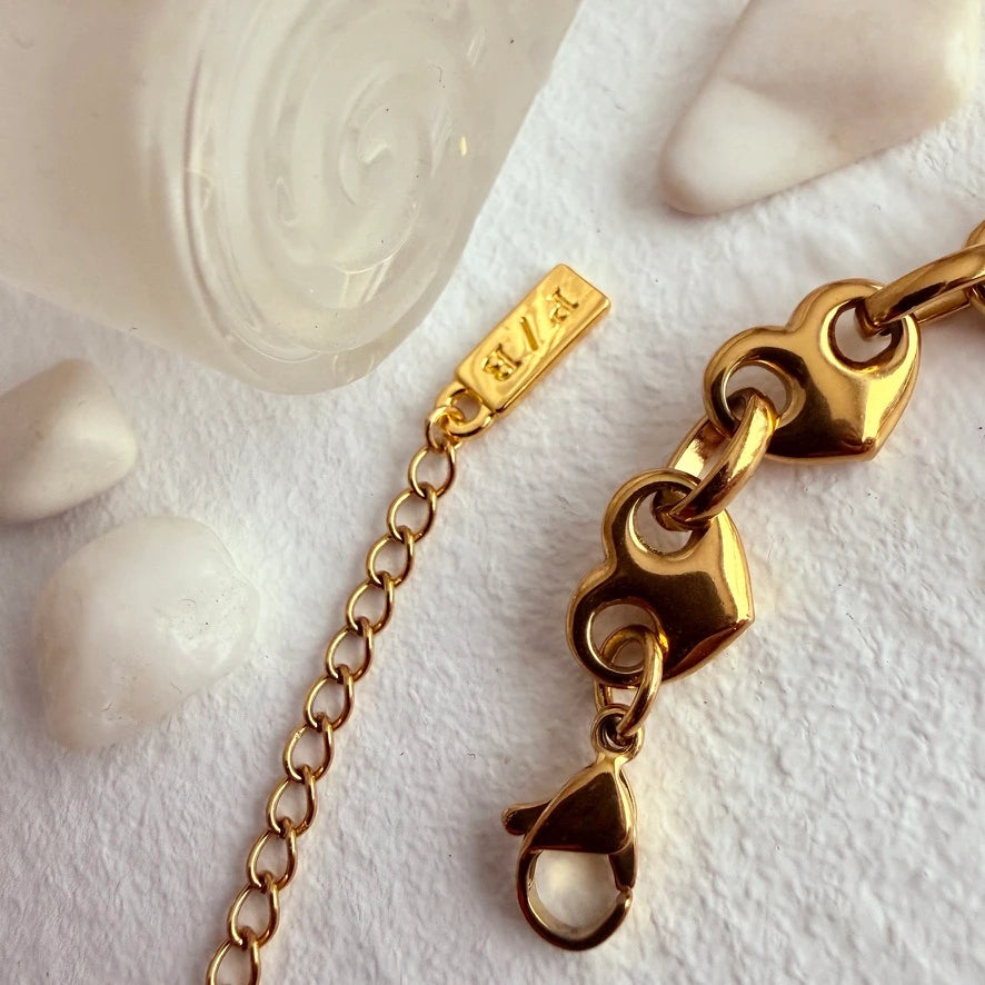 Queen of Hearts Chain Necklace