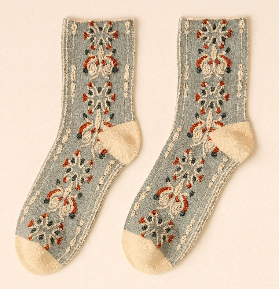 Versailles Floral Applique and Pointelle Crew Socks (3 pack)