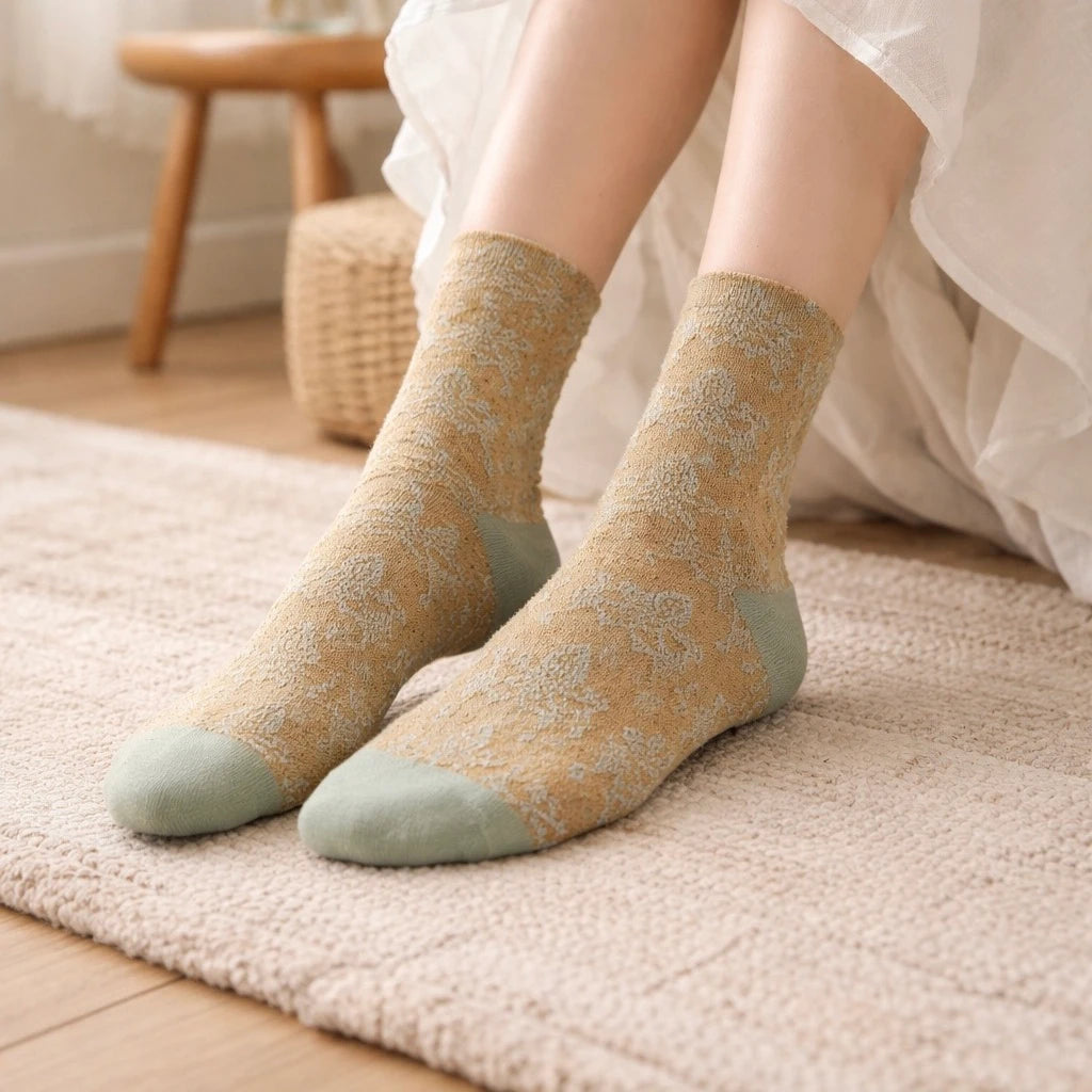 Versailles Floral Applique and Pointelle Crew Socks (3 pack)