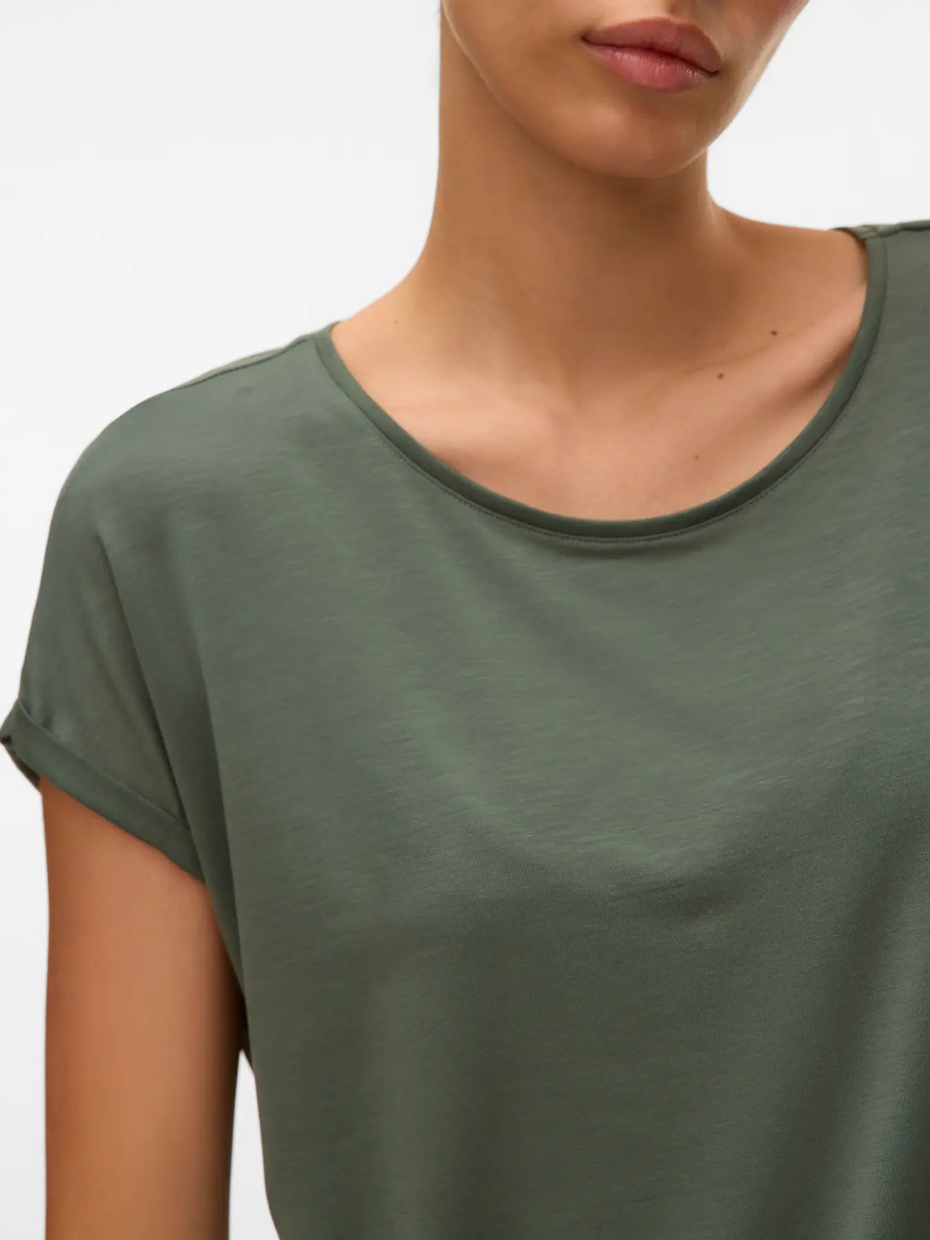 VMAva Plain Tee
