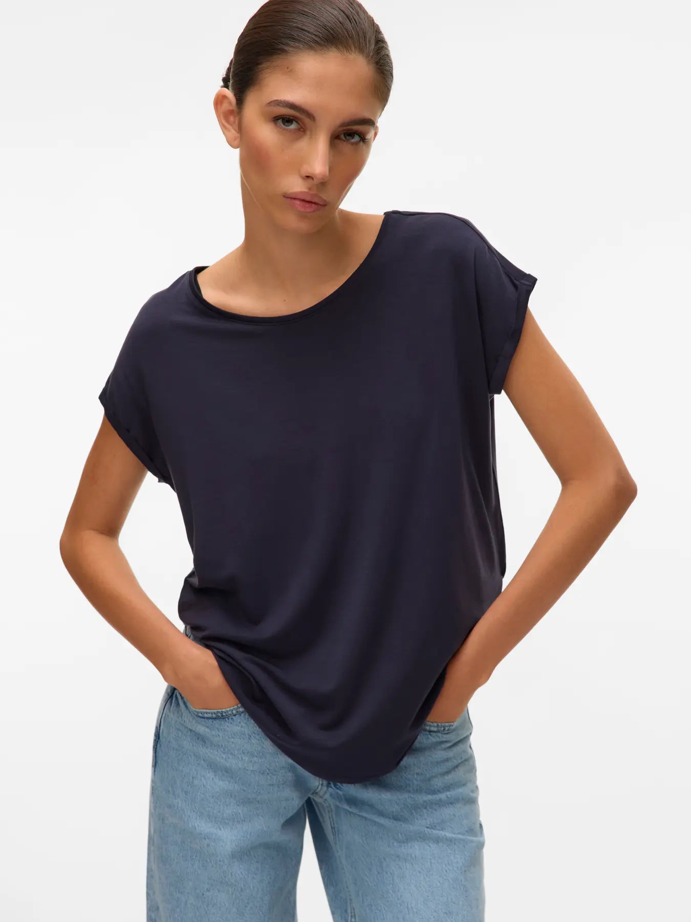 VMAva Plain Tee