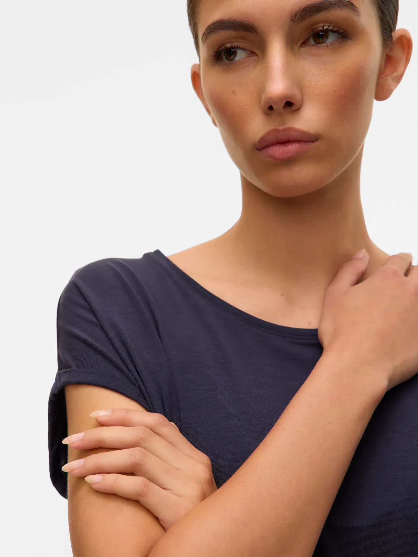 VMAva Plain Tee