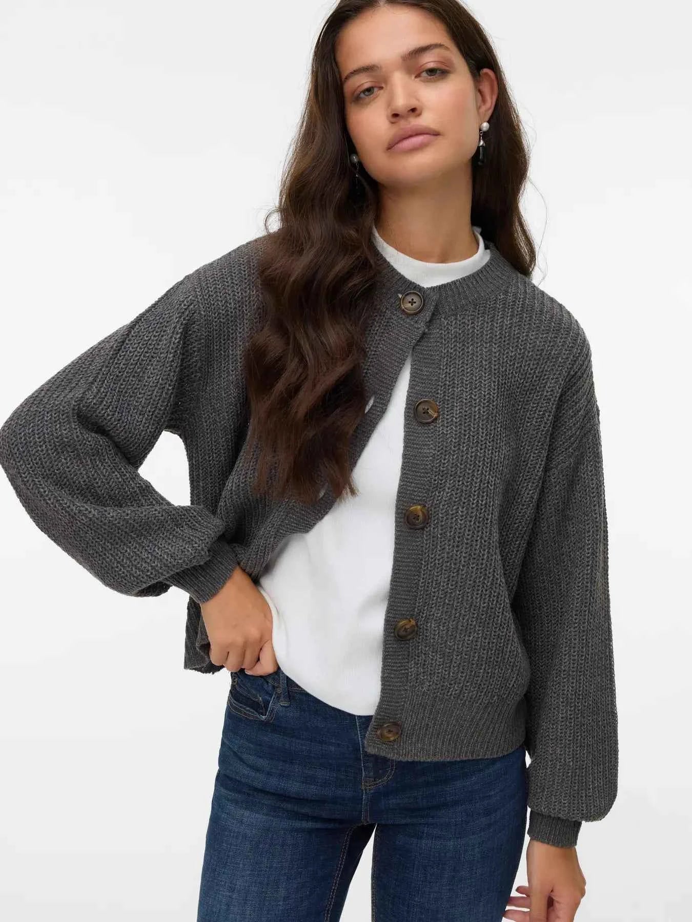 Knit Sweaters & Cardigans