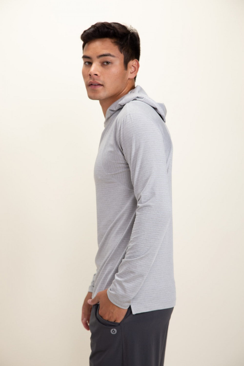 Hooded Move Pullover - Men's